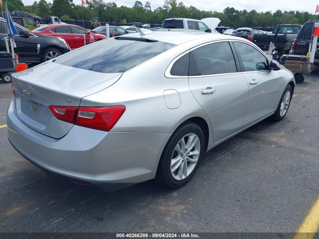 Chevrolet MALIBU LT 2018 1G1ZD5ST4JF239302 Image 4