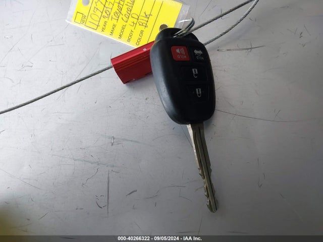 Toyota COROLLA SE 2017 5YFBURHE0HP708249 Image 11