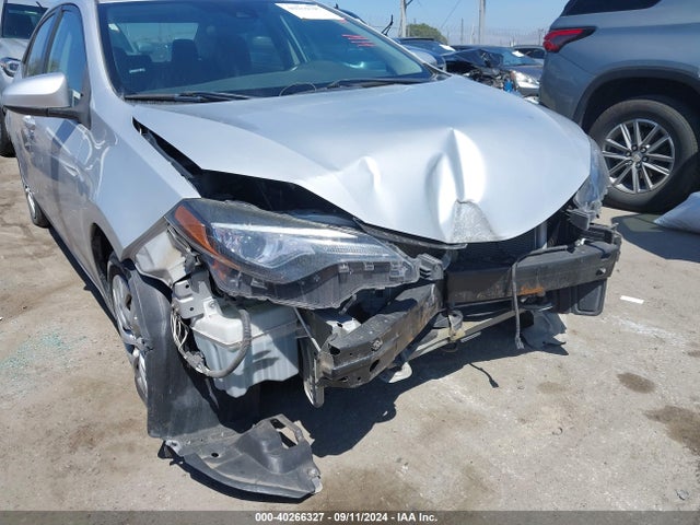 Toyota COROLLA LE 2017 5YFBURHE3HP627956 Image 6