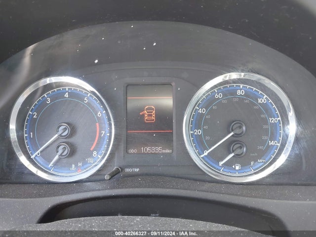 Toyota COROLLA LE 2017 5YFBURHE3HP627956 Image 7