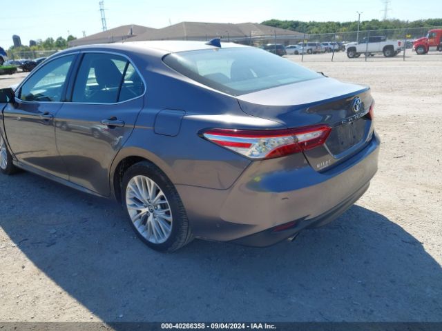 4T1B21HK9KU513155 Toyota Camry Hybrid Xle
