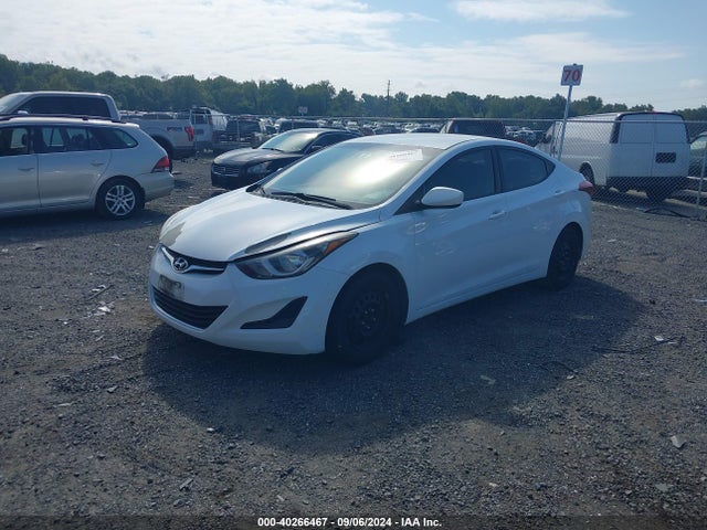 Hyundai ELANTRA SE 2016 5NPDH4AE6GH770471 Image 2