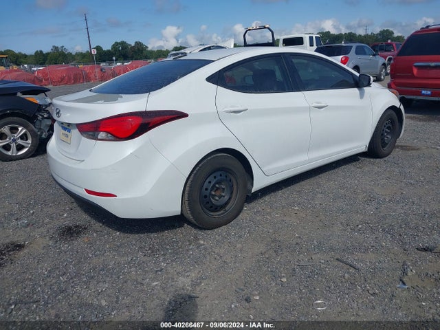 Hyundai ELANTRA SE 2016 5NPDH4AE6GH770471 Image 4