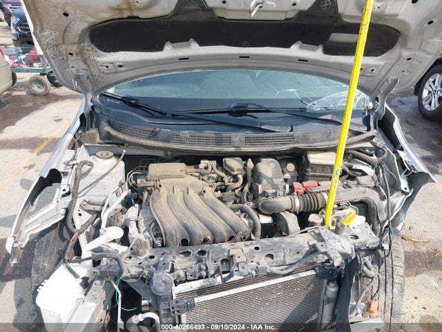 3N1CN7AP1GL848651 Nissan Versa 1.6 Sv
