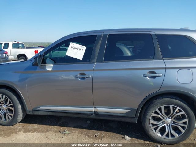 JA4AD2A36HZ068172 Mitsubishi Outlander Es