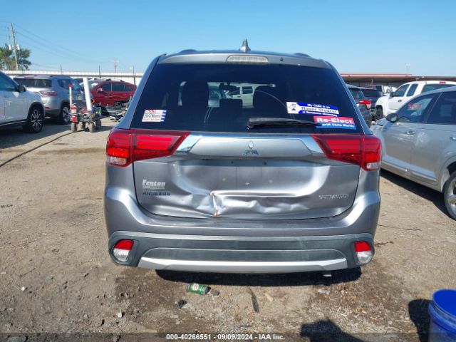 JA4AD2A36HZ068172 Mitsubishi Outlander Es