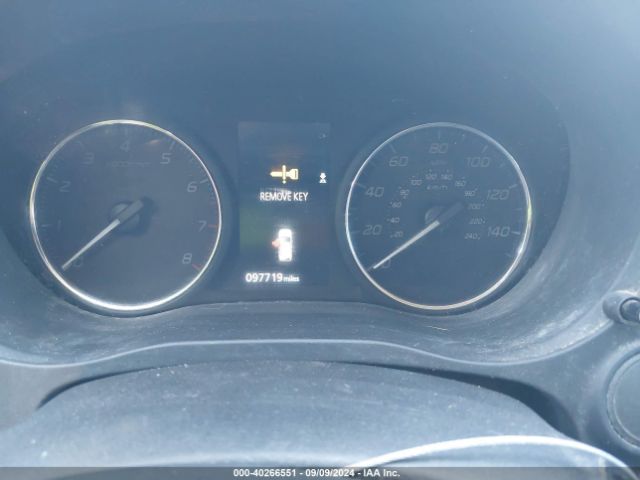 JA4AD2A36HZ068172 Mitsubishi Outlander Es