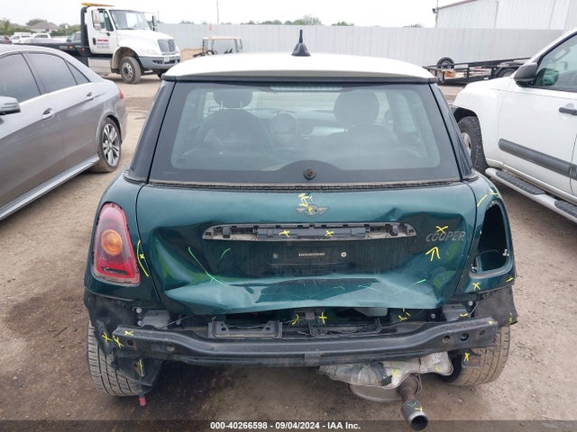 2009 MINI COOPER WMWMF33599TW72415 Photo 5