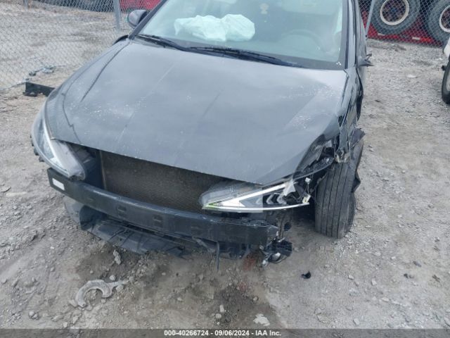 5NPD84LF9LH559135 Hyundai ELANTRA SEL