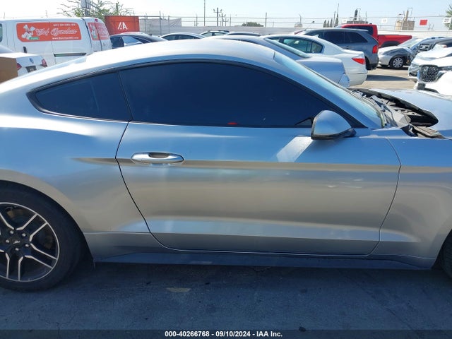 1FA6P8TH1L5138701 Ford Mustang Ecoboost Premium Fastback