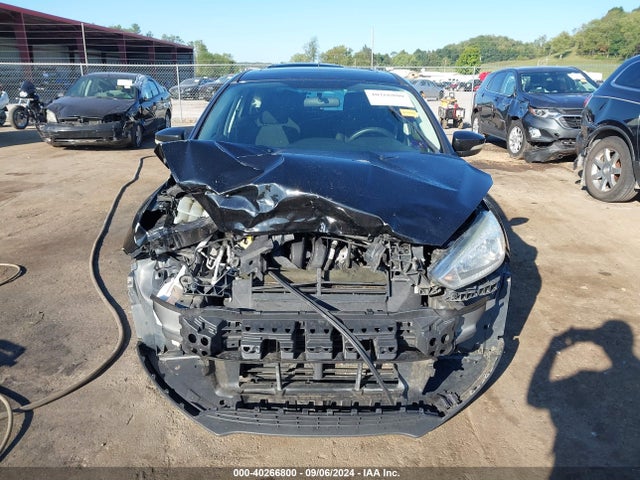 Ford FOCUS SE 2016 1FADP3K21GL269569 Image 12