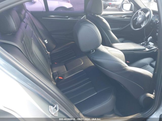 WBAJA5C38HG895256 BMW 530I