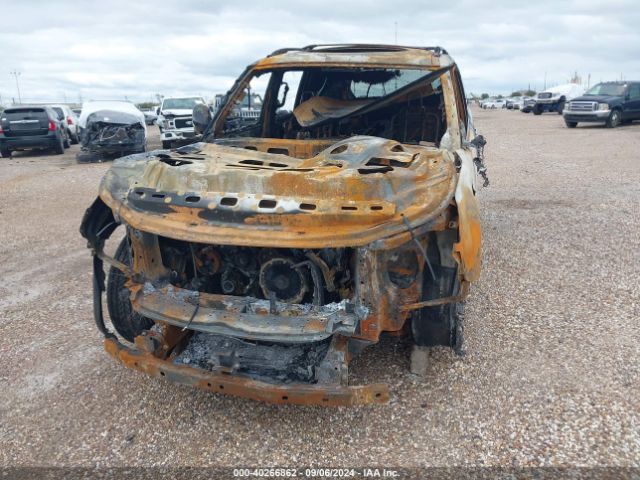 JN8AY2BA7M9371743 Nissan Armada Sl 2wd