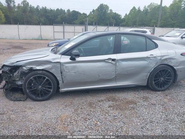 Toyota CAMRY XSE 2022 4T1K61AK5NU068500 Image 17