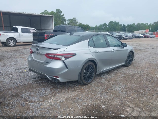 Toyota CAMRY XSE 2022 4T1K61AK5NU068500 Image 4