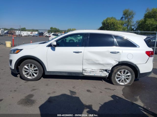 5XYPG4A57HG219541 KIA Sorento 3.3l Lx