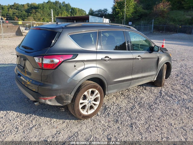 Ford ESCAPE SE 2018 1FMCU9GD5JUD48932 Image 4