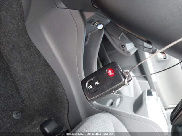 JTDZN3EU6E3329037 Toyota Prius V Three