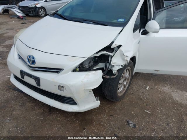 JTDZN3EU6E3329037 Toyota Prius V Three