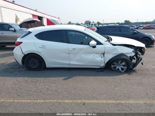 JM1BM1K78F1242213 Mazda Mazda3 I Sport