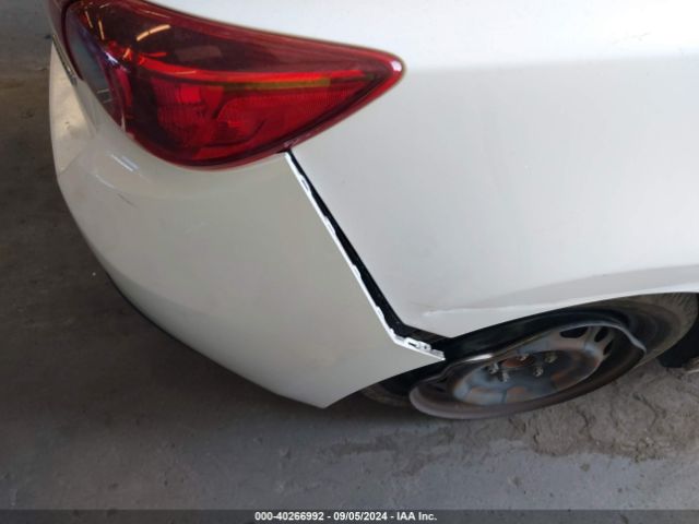 JM1BM1K78F1242213 Mazda Mazda3 I Sport