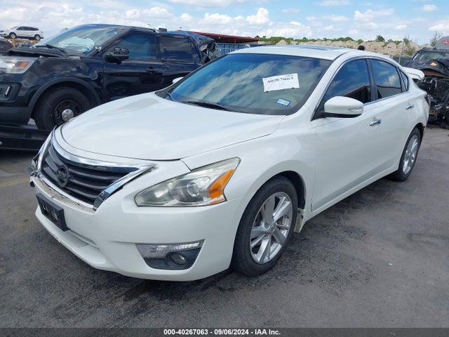Nissan Altima 2.5 Sl 2015 1N4AL3AP5FN376722 Image 2
