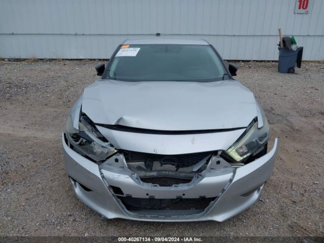 1N4AA6AP9JC379330 Nissan Maxima 3.5 Sv