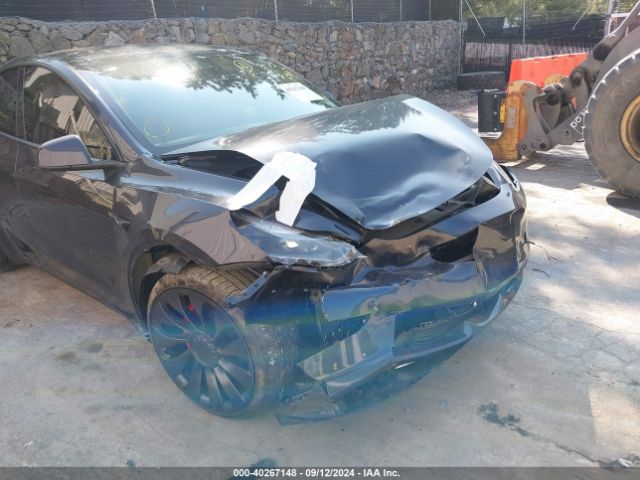 7SAYGDEF2RF020139 Tesla Model Y Performance Dual Motor All-wheel Drive