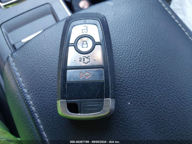 3FA6P0HD4JR202294 Ford FUSION SE
