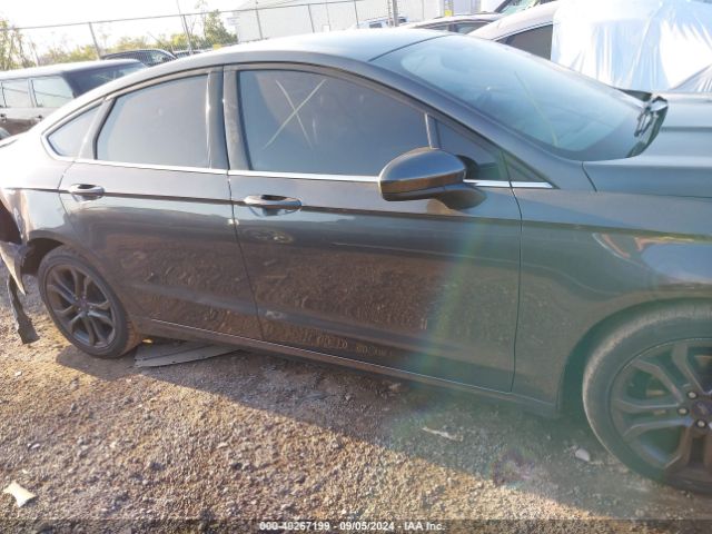 3FA6P0HD4JR202294 Ford FUSION SE