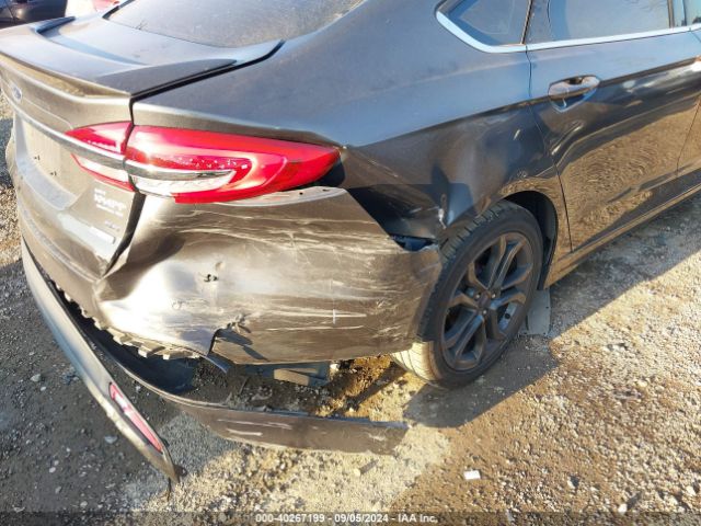 3FA6P0HD4JR202294 Ford FUSION SE