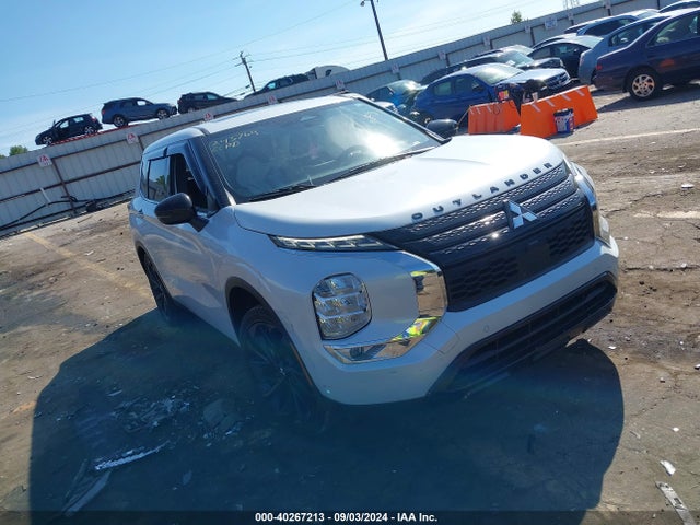 2022 MITSUBISHI OUTLANDER JA4J3UA87NZ062595 Photo 0