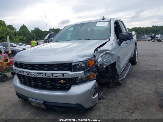 1GCRWBEK3LZ368104 Chevrolet Silverado 1500 2wd Double Cab Standard Bed Custom