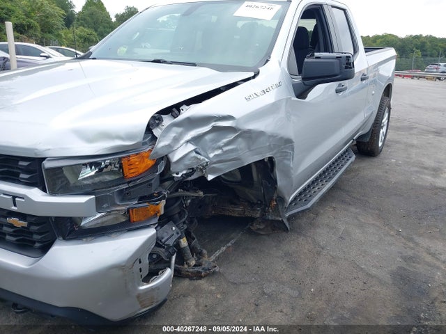 1GCRWBEK3LZ368104 Chevrolet Silverado 1500 2wd Double Cab Standard Bed Custom