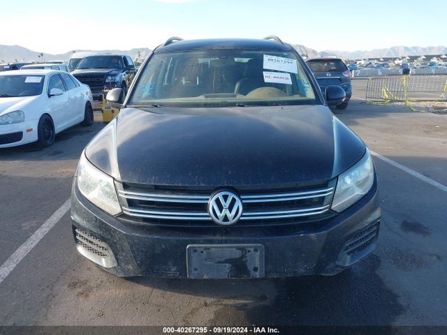 WVGAV7AXXGW501829 Volkswagen TIGUAN S