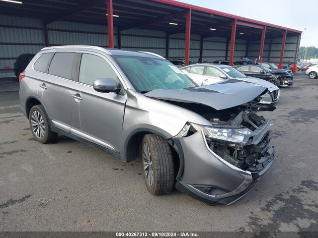 2020 MITSUBISHI OUTLANDER JA4AZ3A32LZ018370 Photo 0