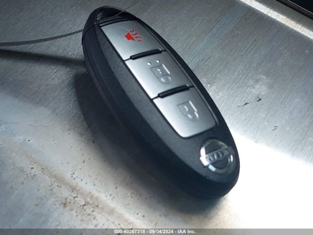 KNMAT2MV4GP598074 Nissan ROGUE SV