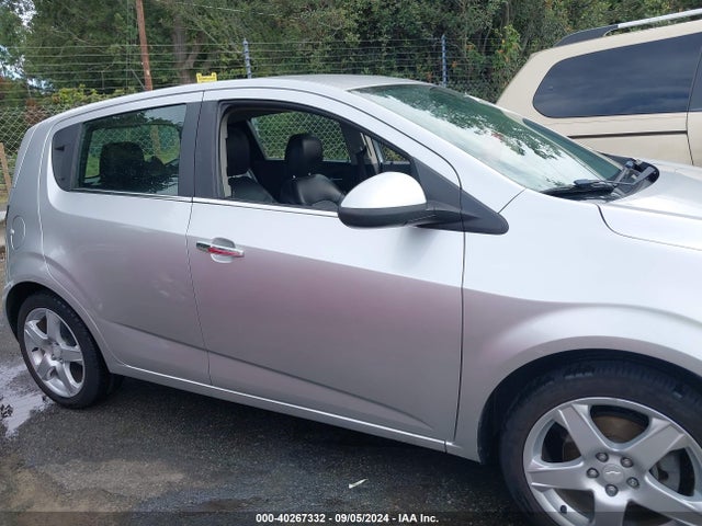Chevrolet Sonic Ltz Auto 2016 1G1JE6SB3G4138313 Image 14