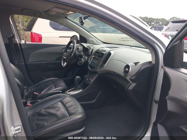 Chevrolet Sonic Ltz Auto 2016 1G1JE6SB3G4138313 Image 5