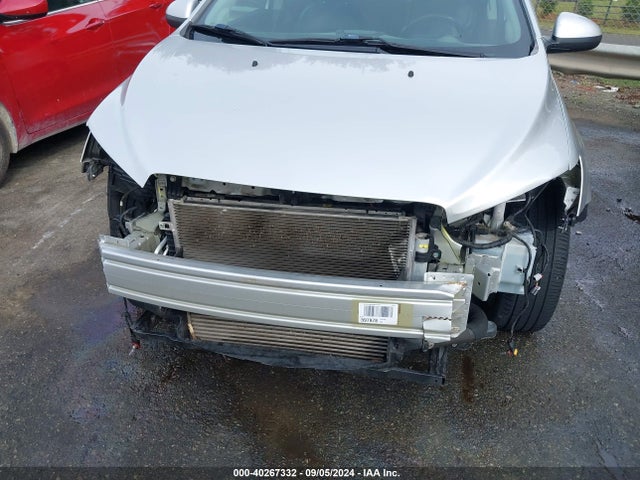 Chevrolet Sonic Ltz Auto 2016 1G1JE6SB3G4138313 Image 6