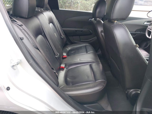 Chevrolet Sonic Ltz Auto 2016 1G1JE6SB3G4138313 Image 8