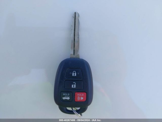 4T1BF1FK1EU417046 Toyota CAMRY SE