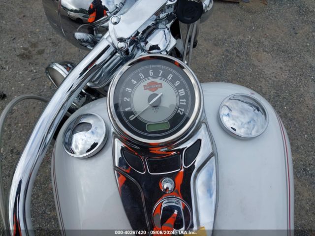 2010 HARLEY-DAVIDSON FLSTC 1HD1BW512AB034755 Photo 6