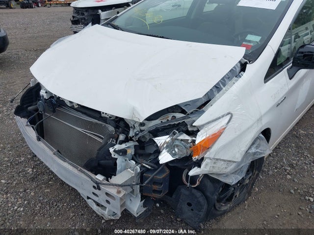 Toyota Prius Two 2015 JTDKN3DU2F1999278 Image 6