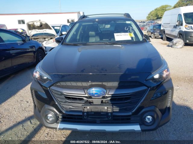 4S4BTANC2P3111808 Subaru Outback Limited