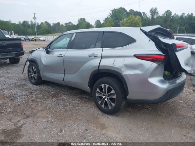 5TDGZRAHXMS516544 Toyota Highlander Xle