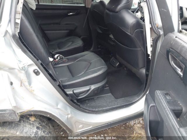 5TDGZRAHXMS516544 Toyota Highlander Xle