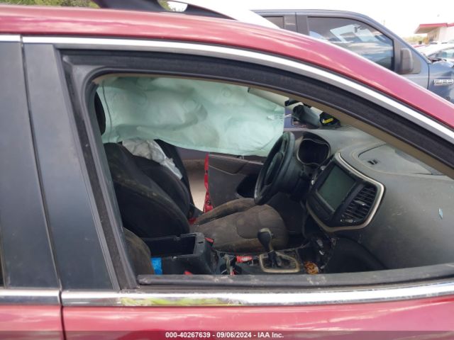1C4PJLCB1GW222953 Jeep Cherokee Latitude