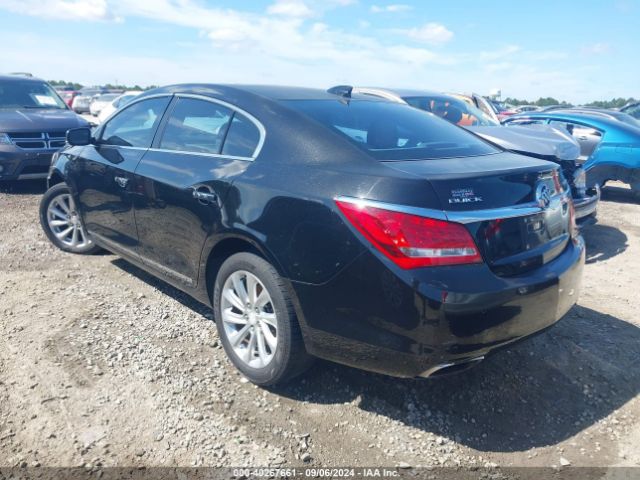 1G4GB5G36GF196440 Buick Lacrosse Leather