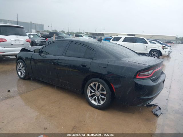 2C3CDXHG5FH844815 Dodge Charger Sxt